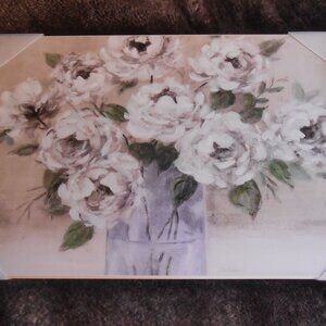 NEW STUPELL HOME DECOR HANGING WALL ART WHITE FLOWERS IN VASE ON HEAVY WOOD 🌼